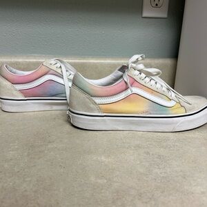 Ombré lace up Vans women’s size 7 Sneakers
